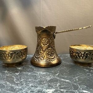 Traditional Turkish Coffee Pot W/ Two CupsAntique Silver Plated Vintage Floral